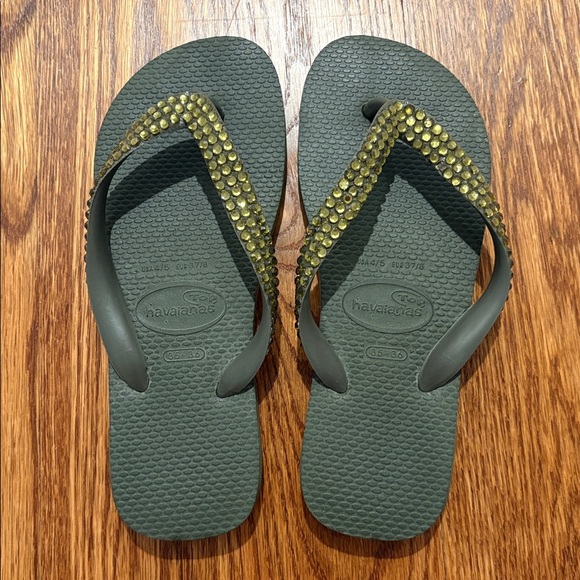 Green Flip Flops with Rhinestone Straps - Picture 4 of 4
